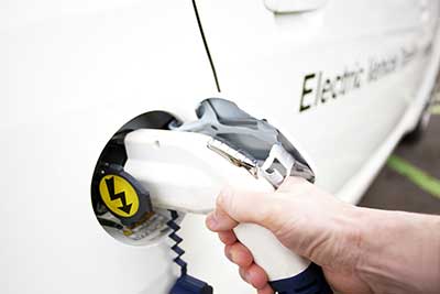 Electric Car Pros and Cons