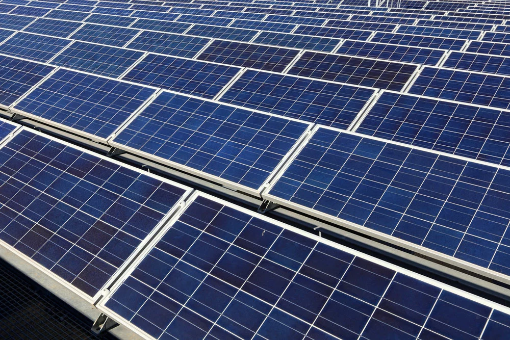 Hawaii Solar Tax Credits: Many Solar Panels