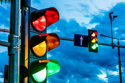Traffic lights over an urban intersection