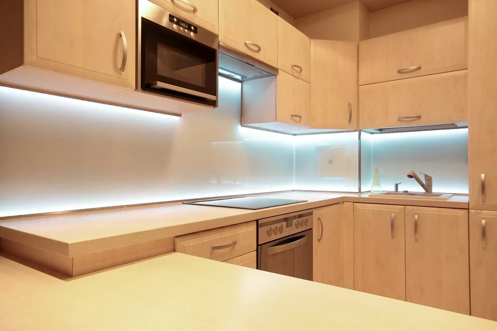 Using low-voltage lighting in kitchens