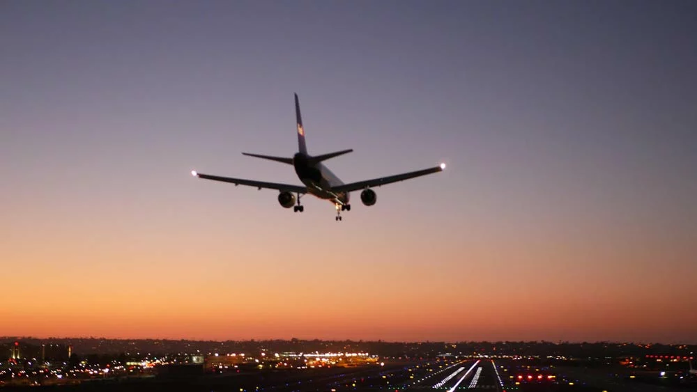 Anti-Collision Lights vs. Position Lights:
An aircraft just before landing with its white strobe lights on